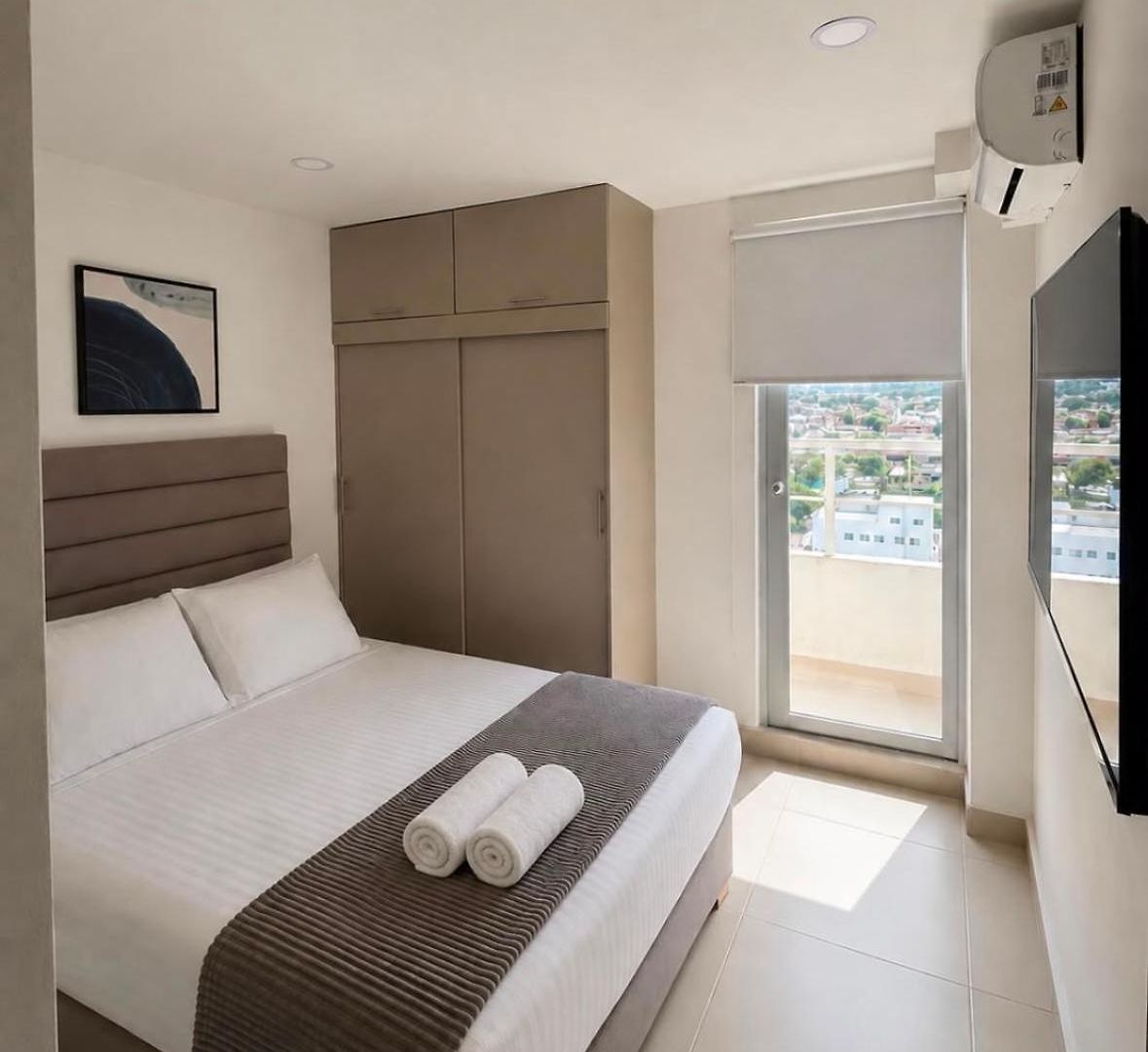 Oasis Familiar Moderno Con 3 Y Piscina