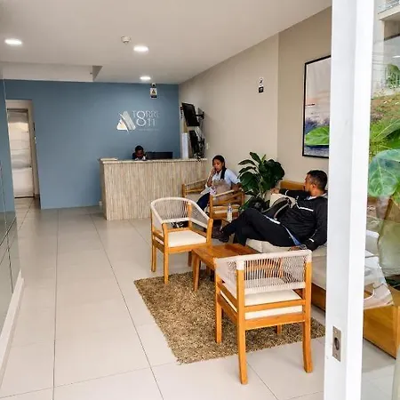Oasis Familiar Moderno Con 3 Y Piscina