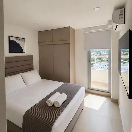 Oasis Familiar Moderno Con 3 Y Piscina